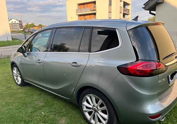 Opel Zafira cena 35000 przebieg: 159250, rok produkcji 2014 z Zabrze małe 106